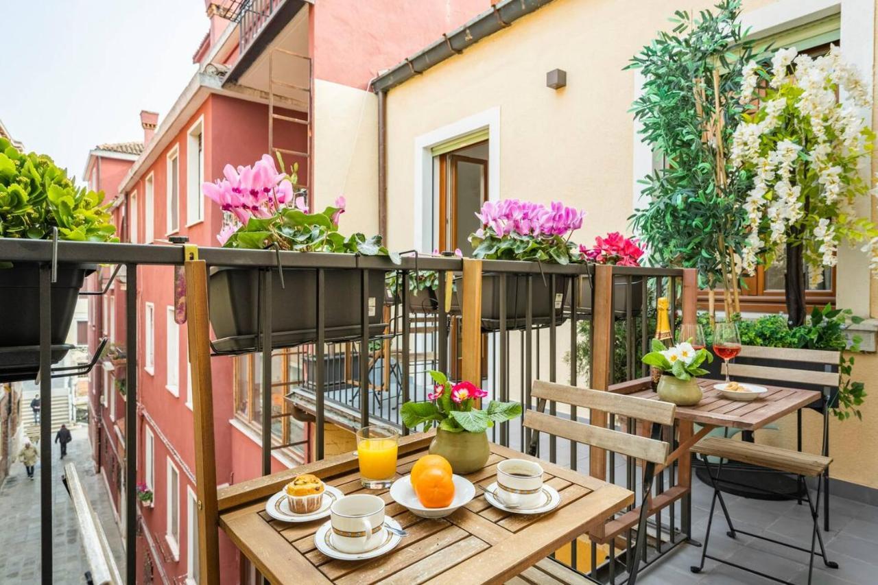 Guest house Hinc Domus - Historical Center *